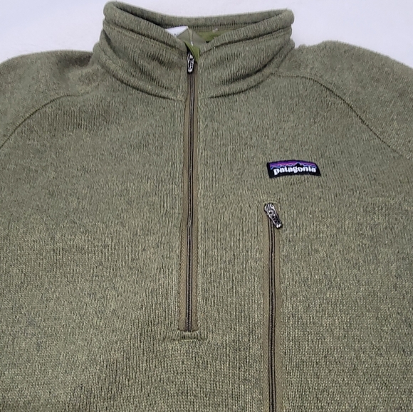 Patagonia Green Quarter Zip Up Sweater with Earthy Appeal - Picture 3 of 8